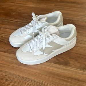 New Balance CT302 Sneaker size 8.5M/10W, White/Rosewood